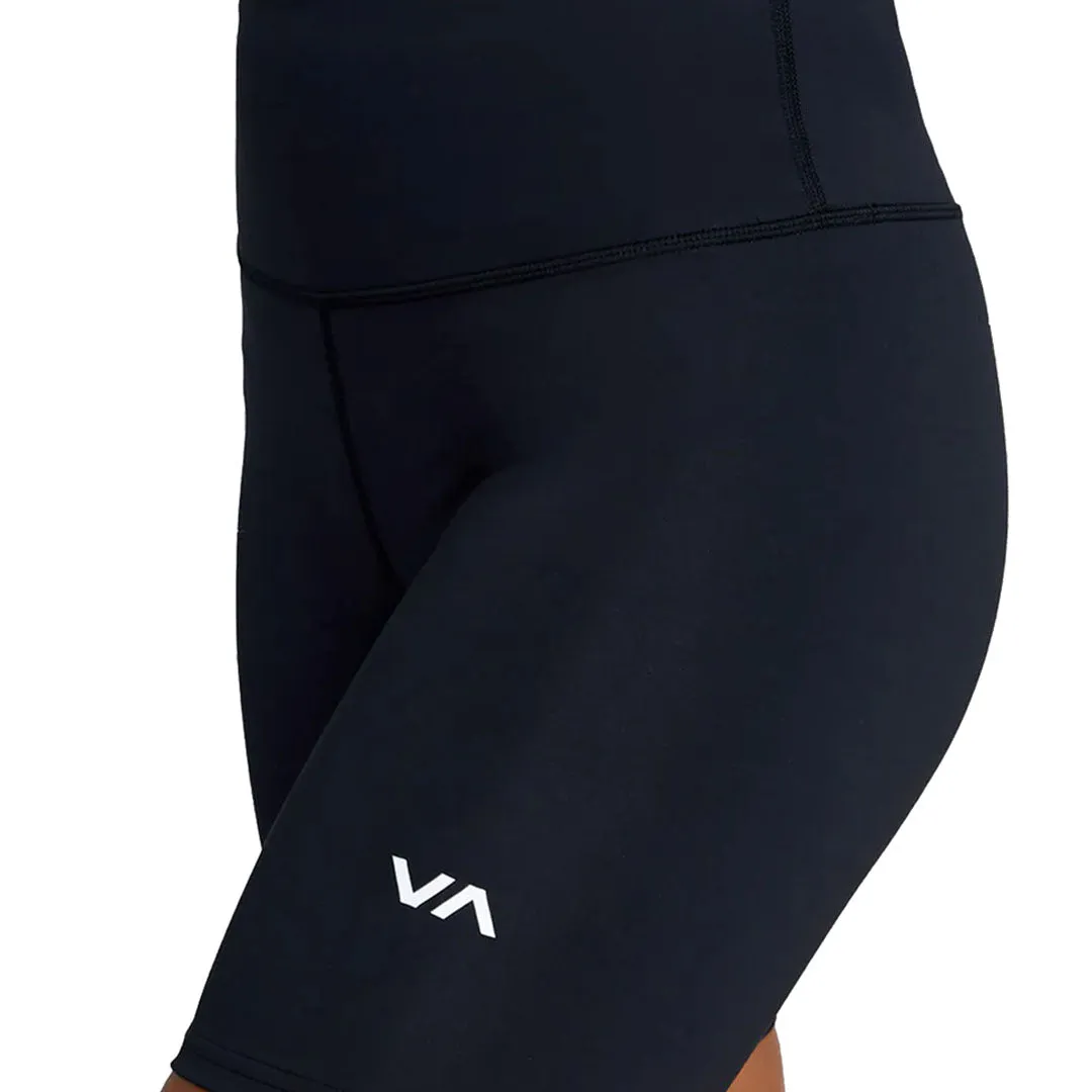 Essential Bike Short Apparel