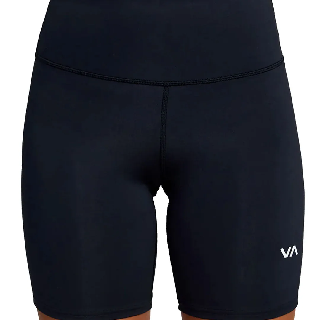 Essential Bike Short Apparel