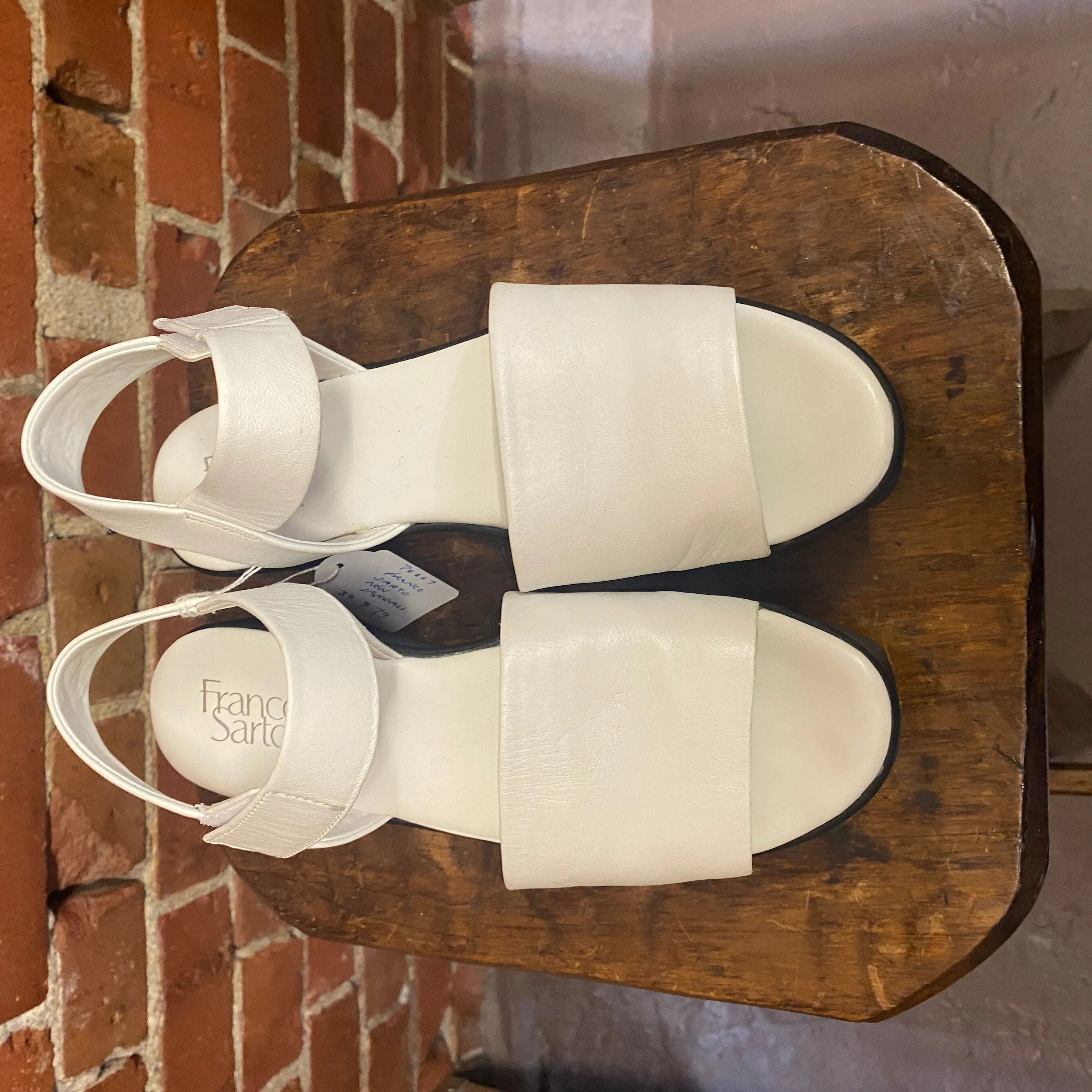 FRANO SANTO Platform sandals 39