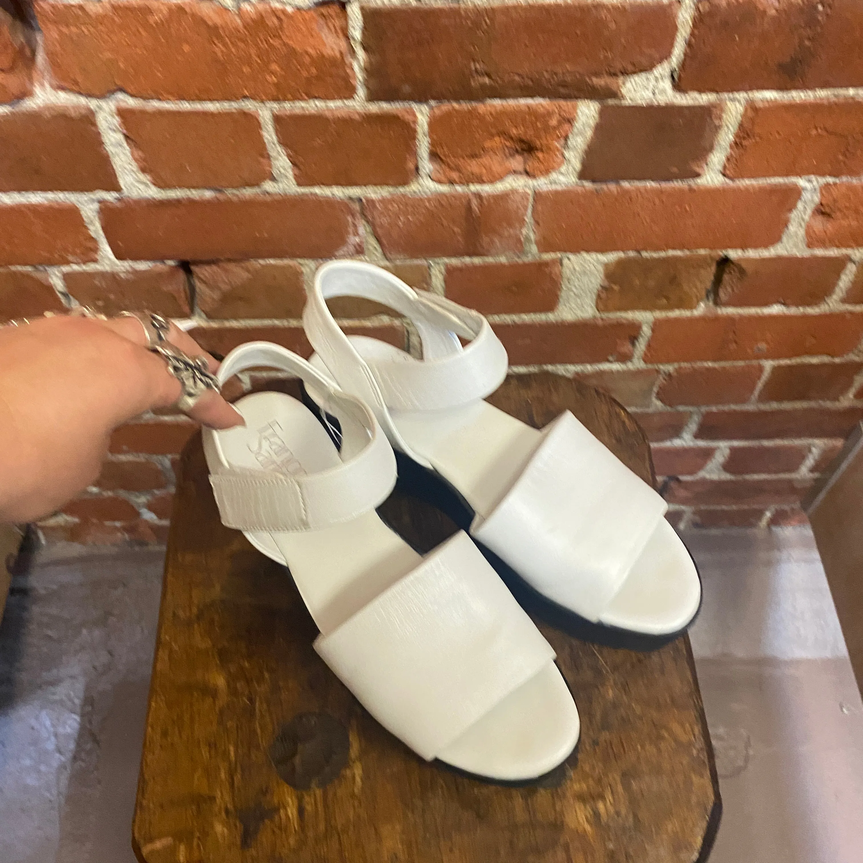 FRANO SANTO Platform sandals 39