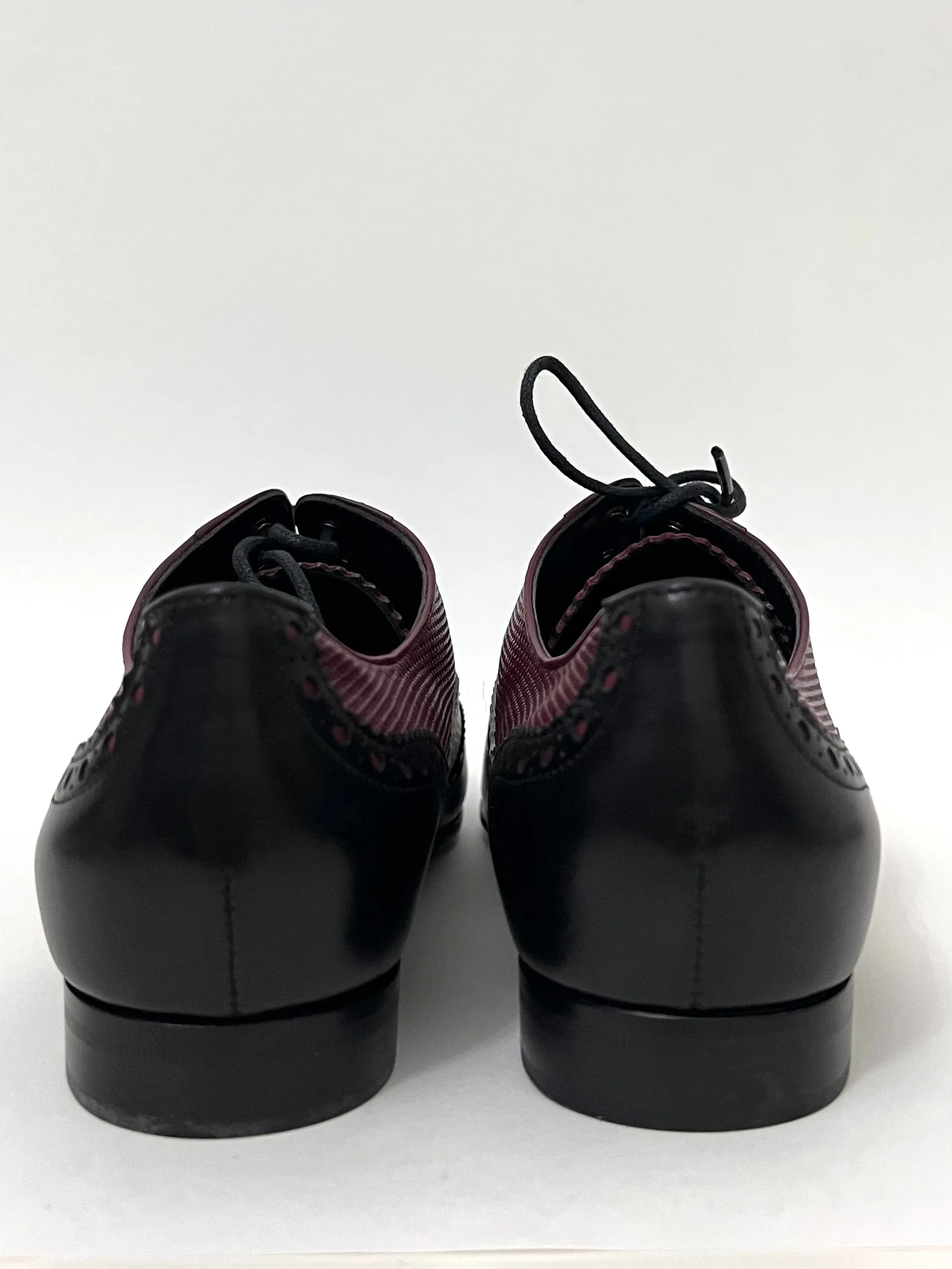 Gucci Lace-up Brogue Shoes