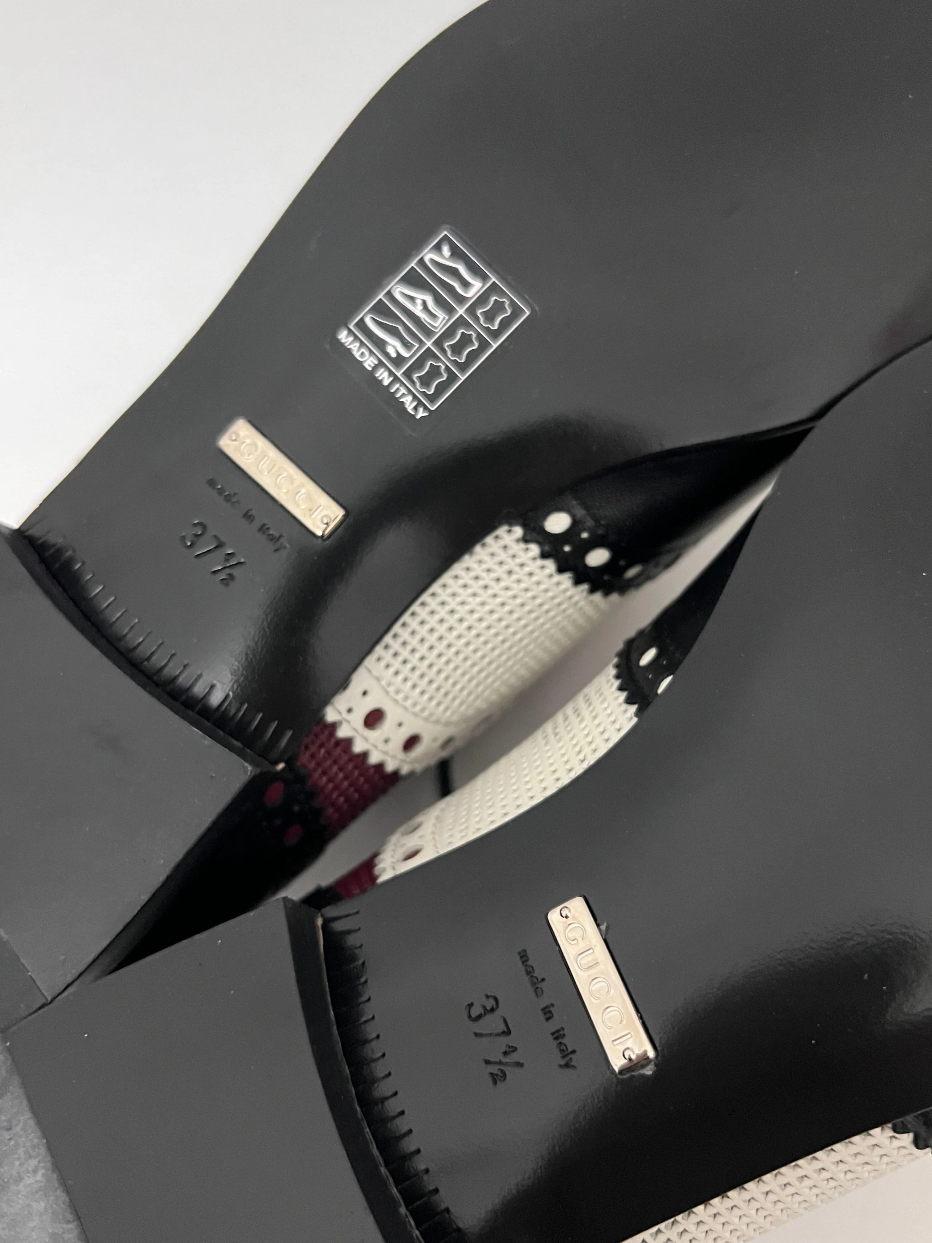 Gucci Lace-up Brogue Shoes