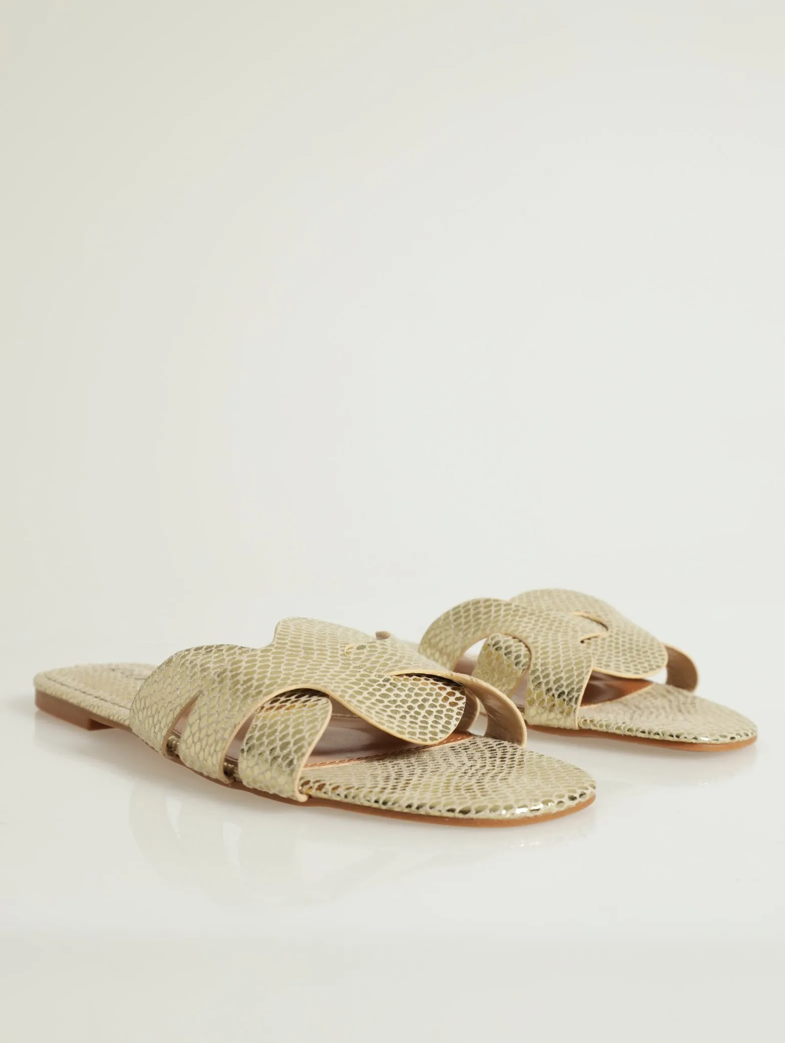 Interlock Strap Mule Sandal - Gold