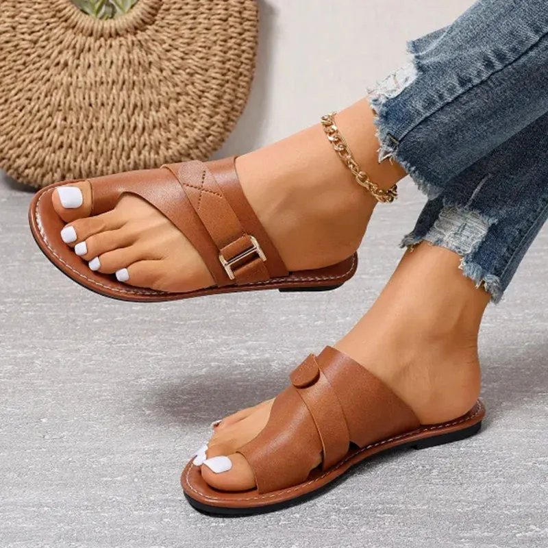 Lightweight Casual Fashion Split Toes Style Flat Sandals