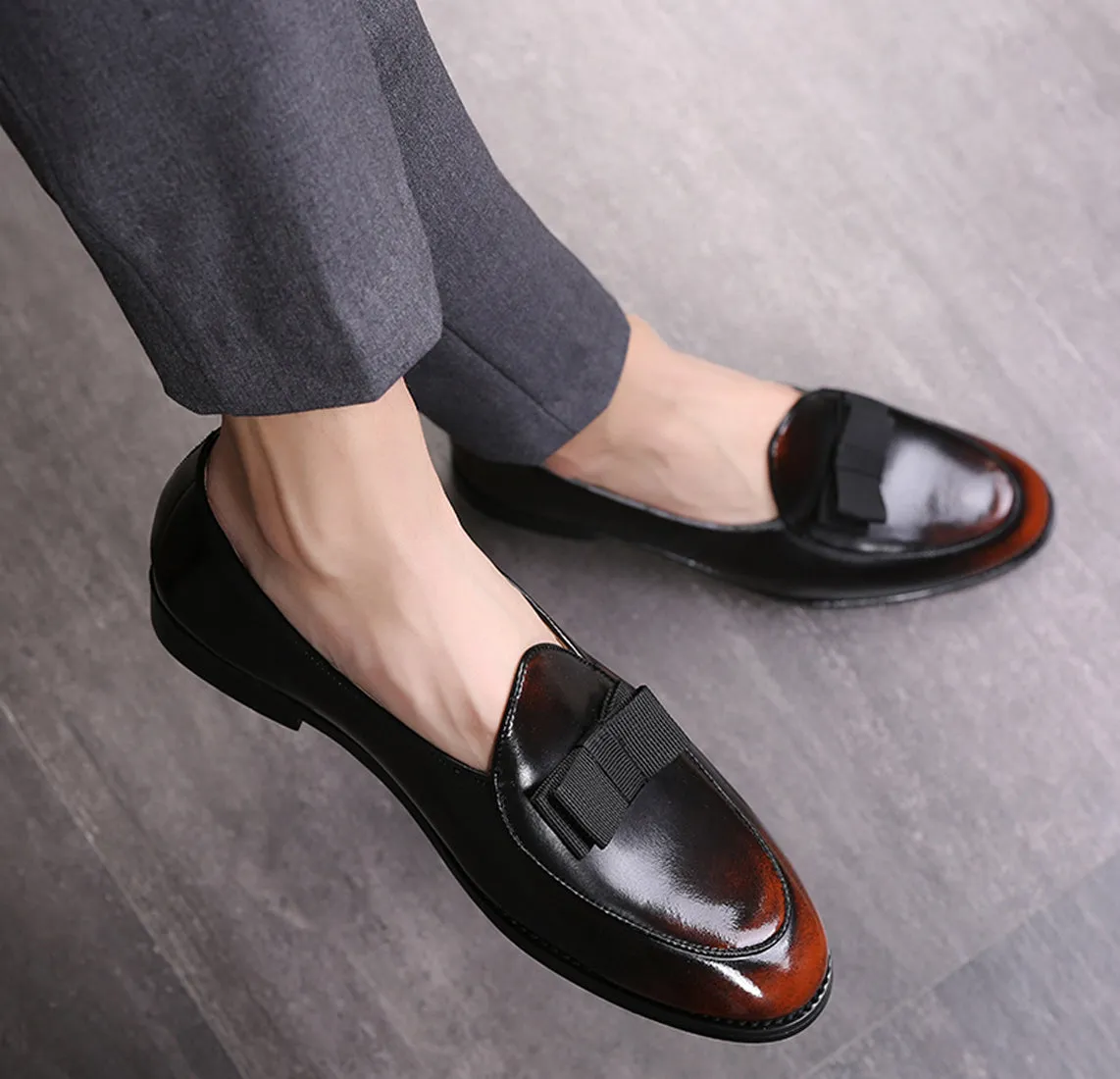 Men's Leather Bow Loafers