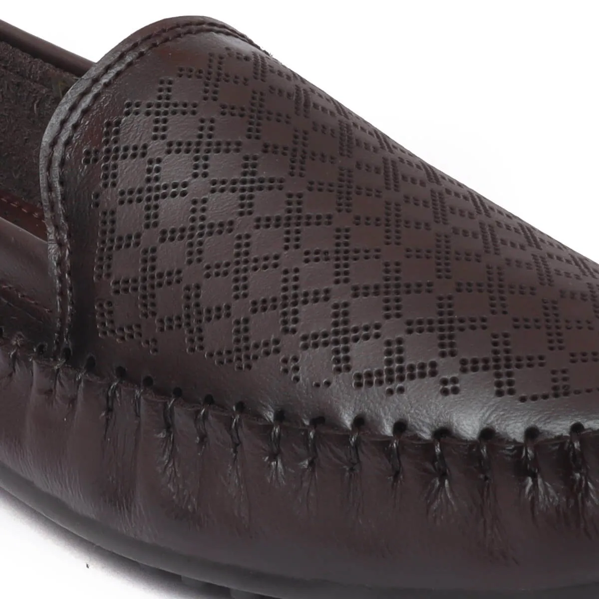 Zoom Shoes Pure Leather Casual Bellies For Women In Brogue Design ZIPPY