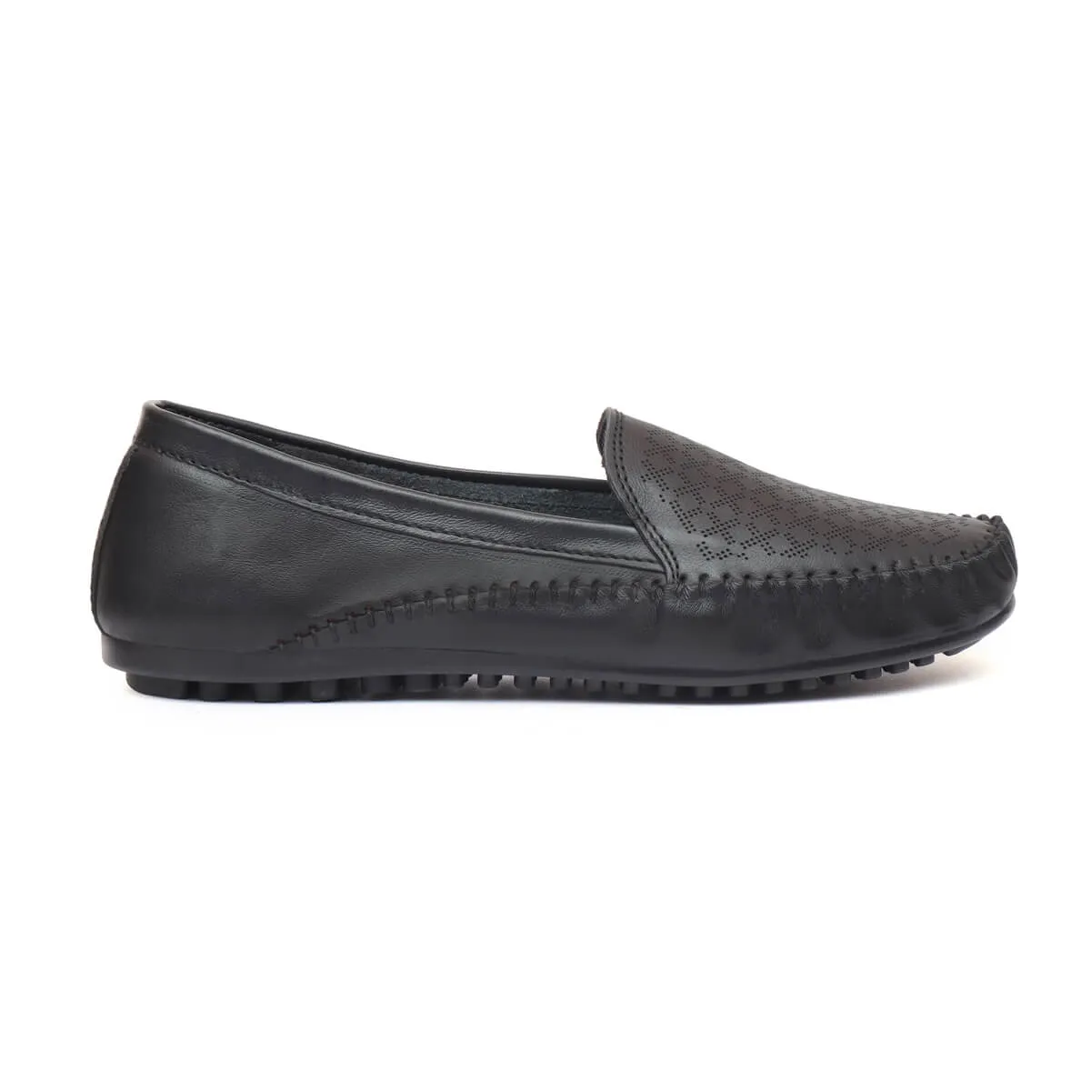 Zoom Shoes Pure Leather Casual Bellies For Women In Brogue Design ZIPPY